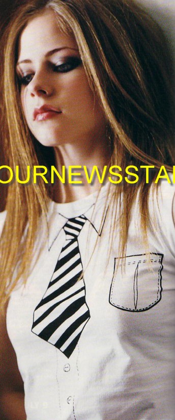 Avril Lavigne image gallery 3